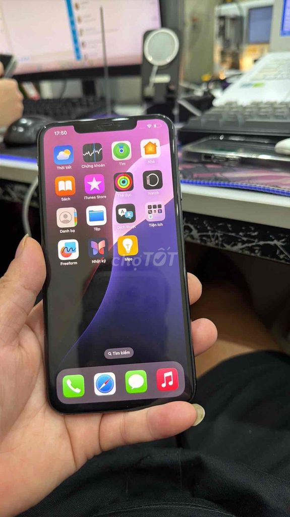 iPhone XS Max 64GB Đen. Mua bán Điện thoại tại Thành phố Biên Hòa Đồng Nai được đăng bởi Ku tít Vlogs hình 1