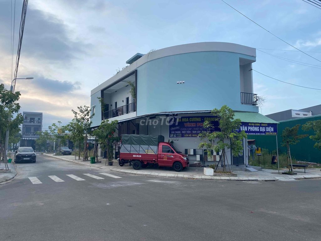 Trống 1 phòng tầng 2 view thoáng