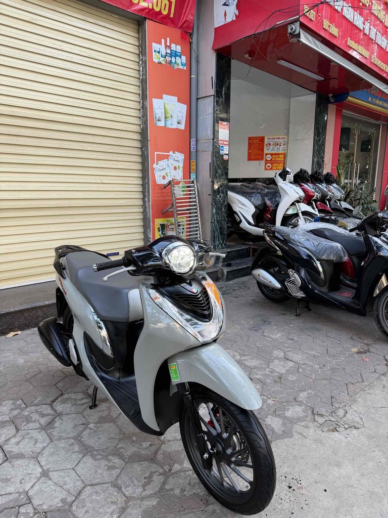 Bán Xe SHMODE#Bản Thể Thao. Mua bán Xe máy tại Quận Lê Chân Hải Phòng được đăng bởi Cửa Hàng Xe Máy Hương THược  hình 1