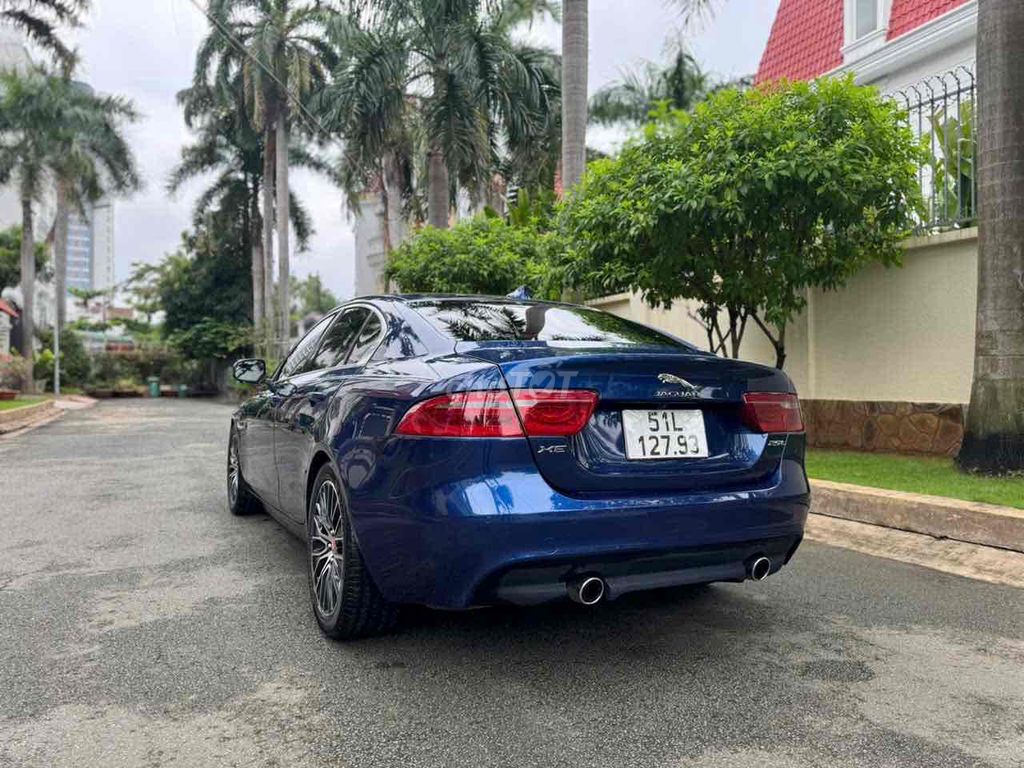 Jaguar XE Portfolio 2.0 sx 2015 mới lăn bánh 84.00. Mua bán Ô tô tại Quận Tân Phú Tp Hồ Chí Minh được đăng bởi Phước Nguyễn hình 3