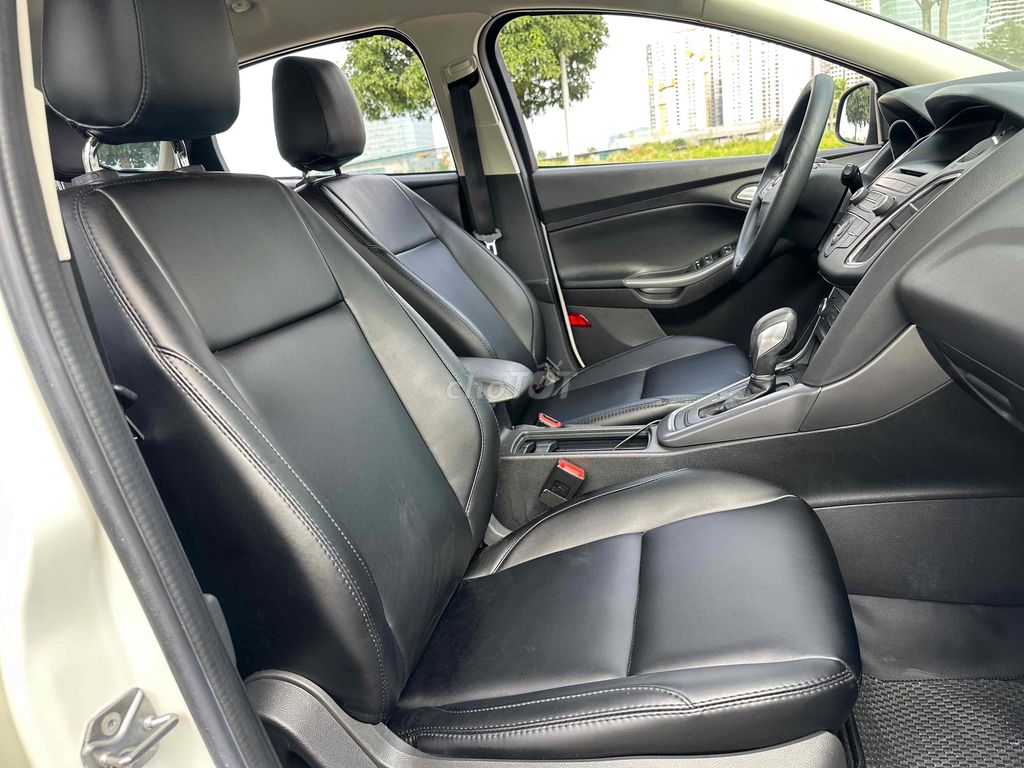 Ford Focus 2018 1.5 Ecoboost Trend Hatback 1 Chủ. Mua bán Ô tô tại Quận Cầu Giấy Hà Nội được đăng bởi Vũ Kiên hình 11