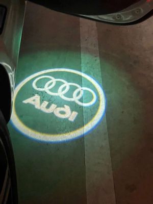 Audi A4 2009 - 70000 km. Mua bán Ô tô tại Quận 4 Tp Hồ Chí Minh được đăng bởi Tạ Hoàng Trí 