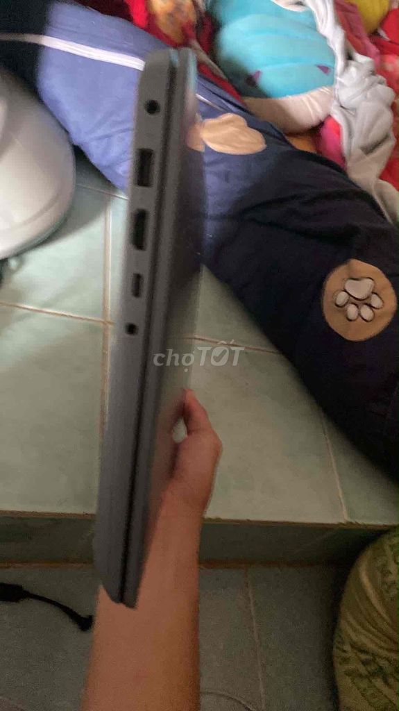 Lenovo IdeaPad 3 Xám. Mua bán Laptop tại Huyện Cần Đước Long An được đăng bởi Phạm Ngọc Phúc hình 1