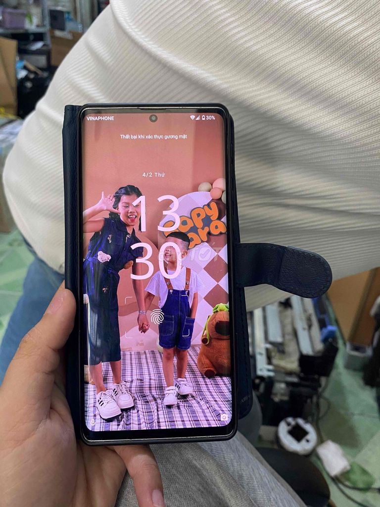 Sharp AQUOS R6 5G Trắng Đã qua sử dụng. Mua bán Điện thoại tại Quận Gò Vấp Tp Hồ Chí Minh được đăng bởi Trang hình 1