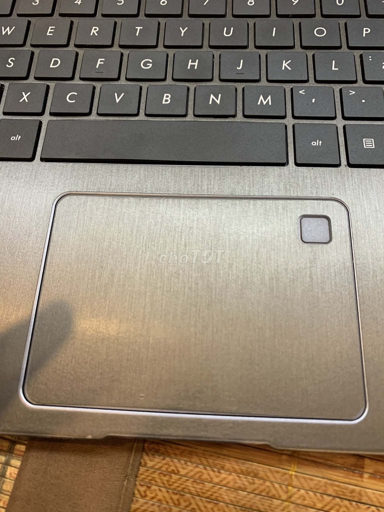 ASUS UX430UQ i7-7500U 8GB/256GB. Mua bán Laptop tại Quận 3 Tp Hồ Chí Minh được đăng bởi Trần Hải Ninh hình 5