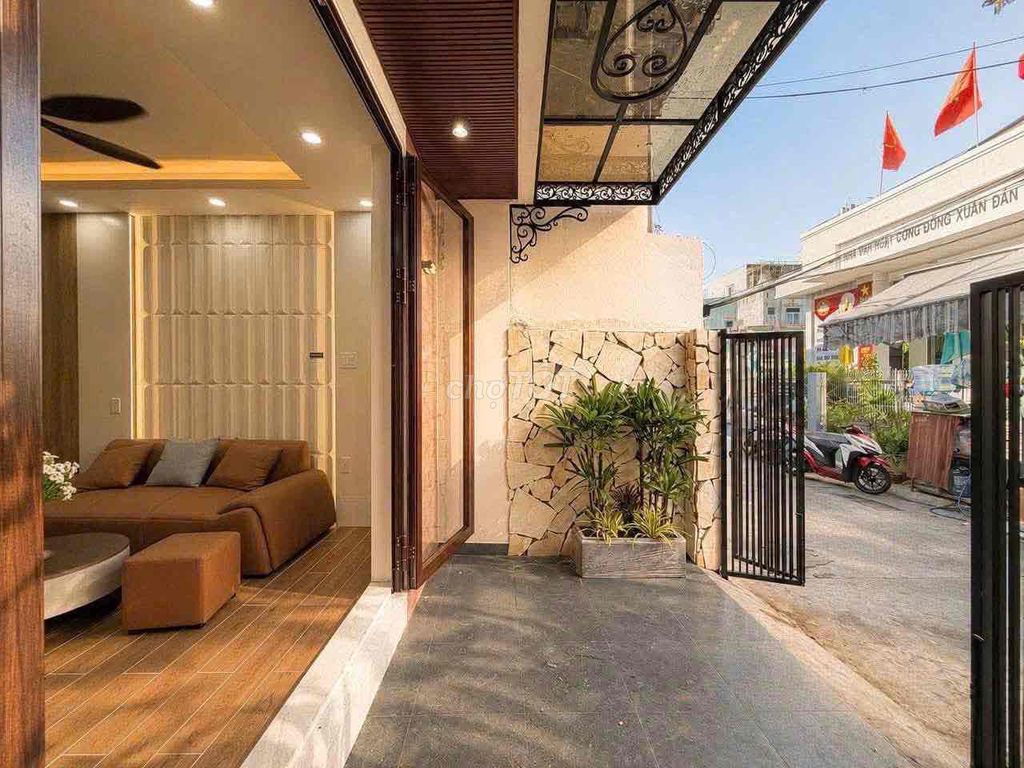 Furnished 2-storey house off Hà Huy Tập, ready to move in — photo 7