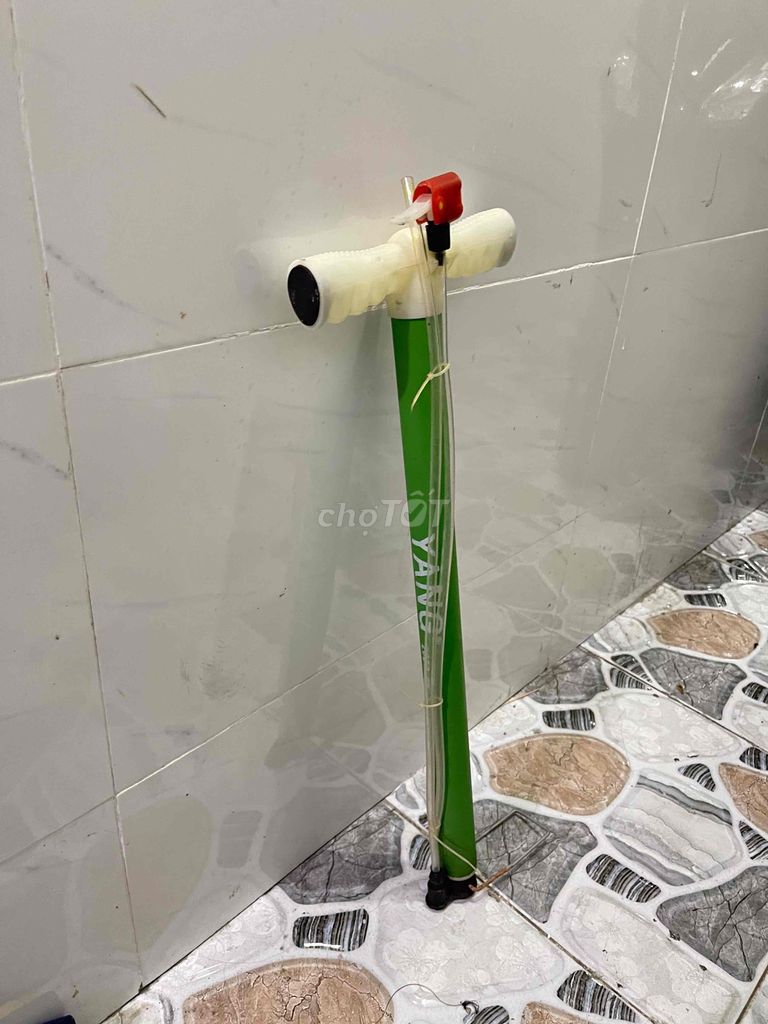 cần thanh lý bơm xe đạp YANG Nhựa Kim loại. Mua bán Phụ tùng xe tại Quận Tân Bình Tp Hồ Chí Minh được đăng bởi Thanh hình 1
