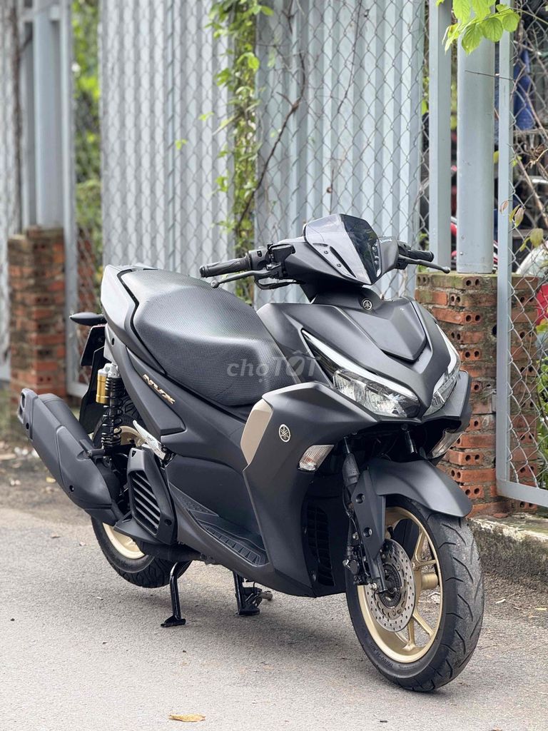 Yamaha NVX v2 2024 Đen nhám 22.000 km