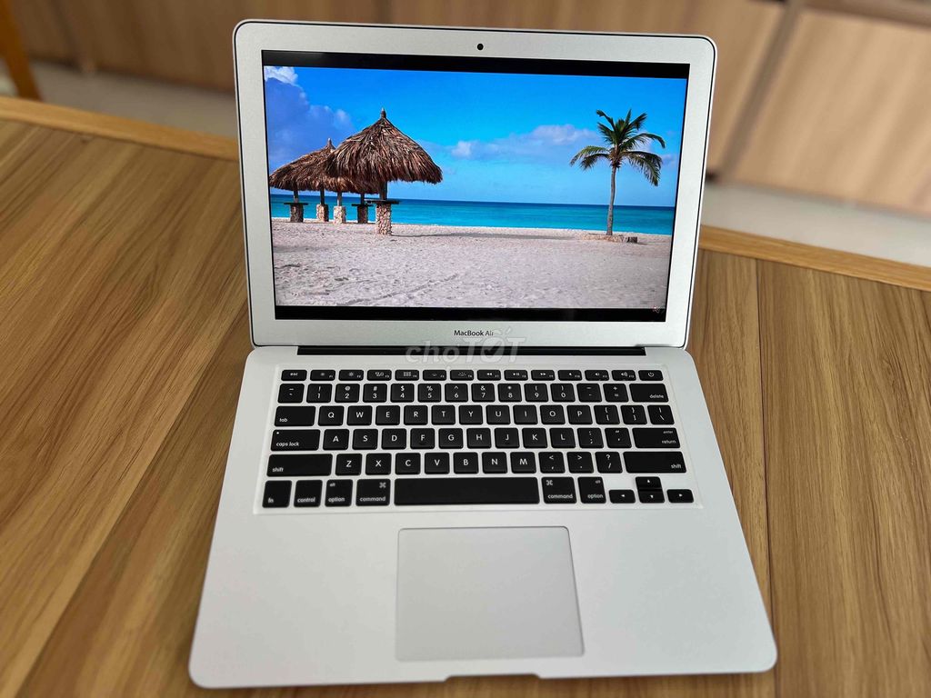 Apple MacBook Air 2017 Core i5 8GB/128GB. Mua bán Laptop tại Thành phố Long Xuyên An Giang được đăng bởi Laptop Mai Lý Nghĩa hình 1