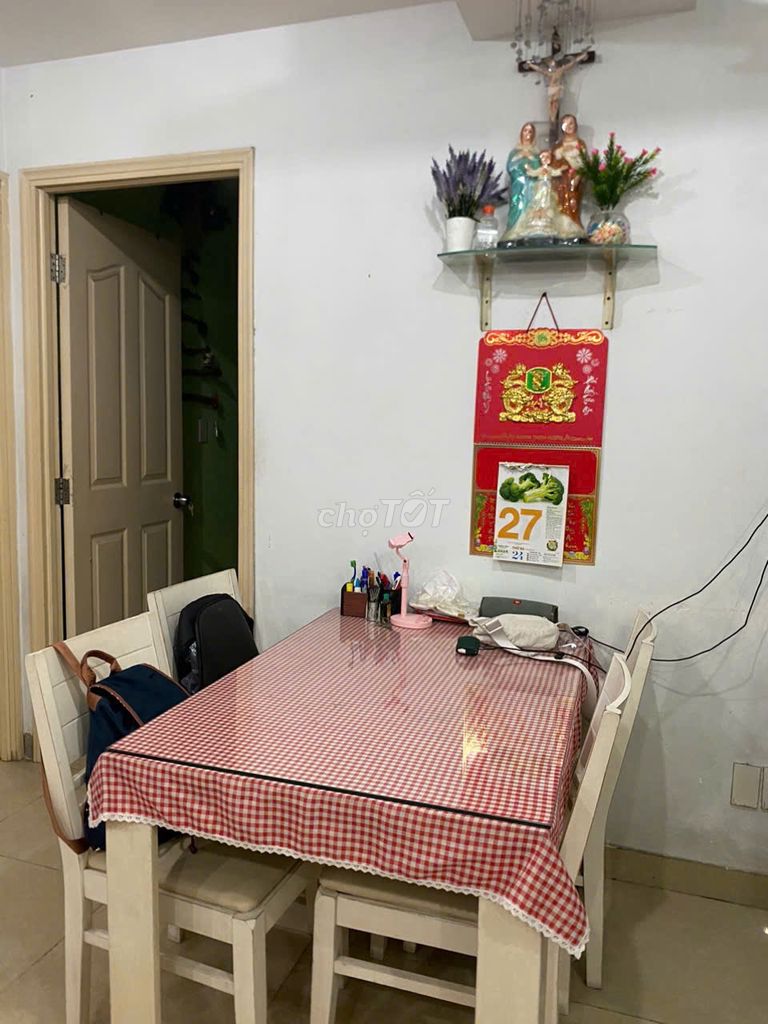 Cho thuê CHCC 155 Nguyễn Chí Thanh, Q5, 62m2, 2PN, 1WC, NT như hình