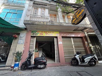 Аренда · 3 комн. · 140 м² · Quận Hải Châu, ул. k356/34 hoàng diệu