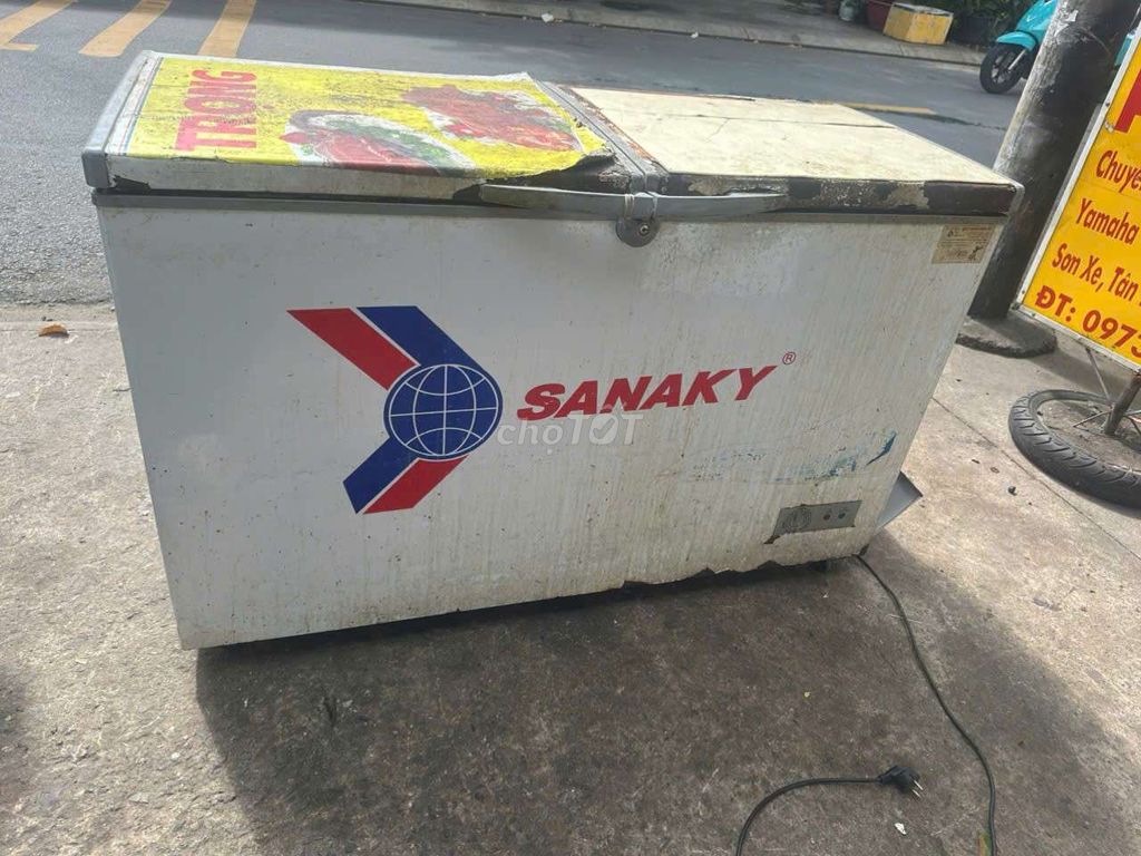 Tủ đông SANAKY VH-4099A1 305L. Mua bán Tủ lạnh tại Quận Tân Phú Tp Hồ Chí Minh được đăng bởi bi  hình 1