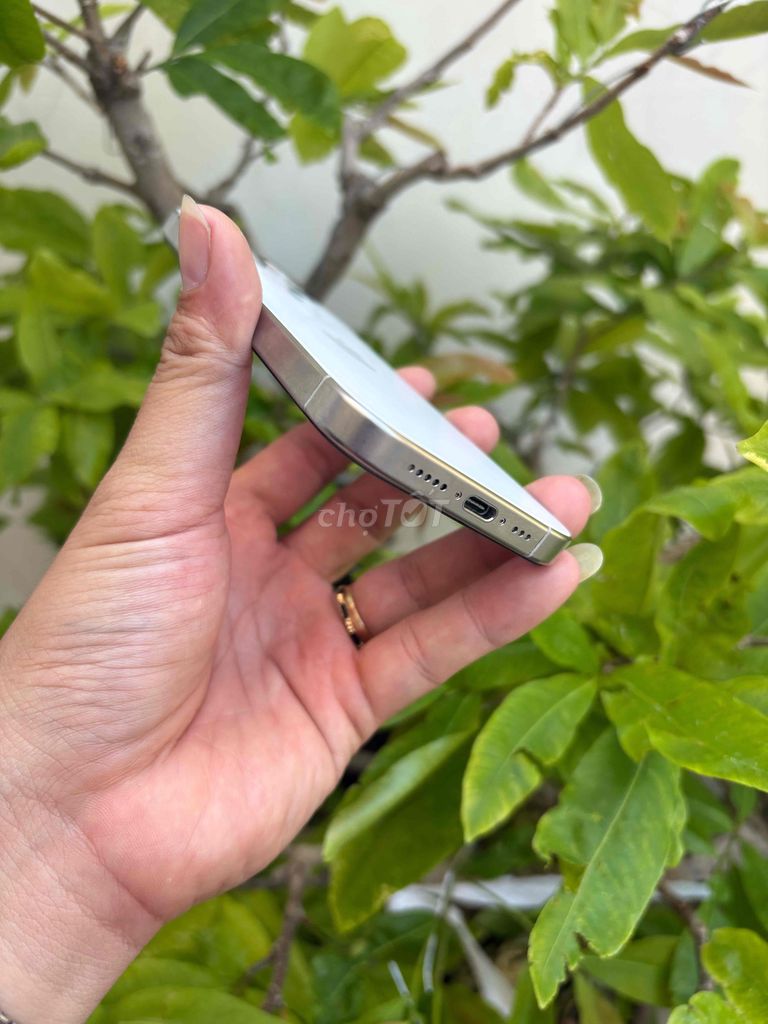 Apple iPhone 15 Pro 128GB Bạc. Mua bán Điện thoại tại Thành phố Vũng Tàu Bà Rịa - Vũng Tàu được đăng bởi BINHHYK  hình 1