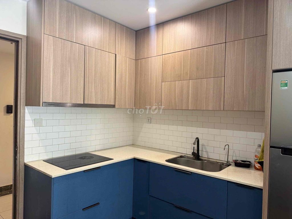 Квартира 2 спальни 1 санузел 55м2 с красивым ремонтом и мебелью в Vinhomes Smart City