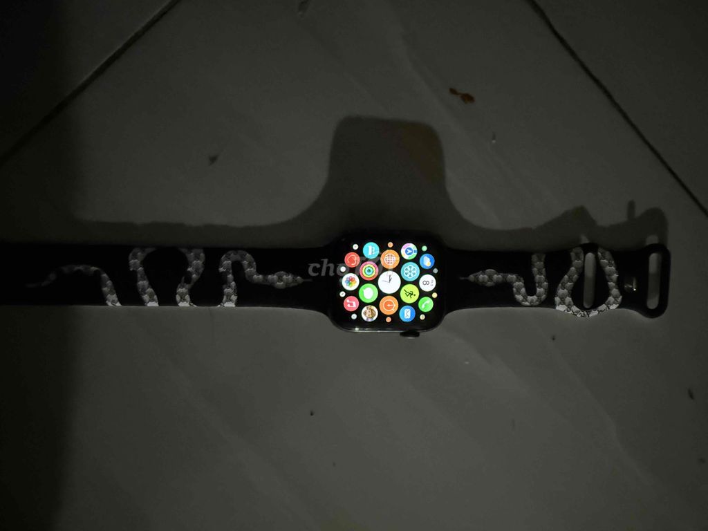 AppleWatch Seri4 44mm đen fullbox còn dây zin