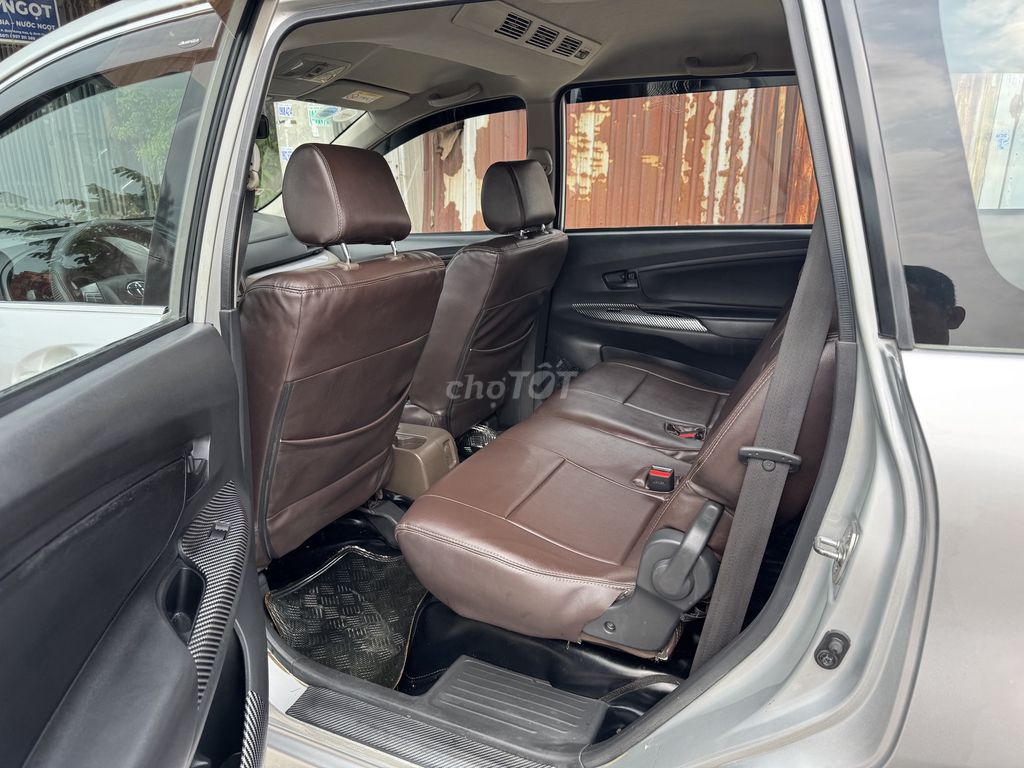 Toyota Avanza 2018 Số tự động Bạc. Mua bán Ô tô tại Quận Tân Phú Tp Hồ Chí Minh được đăng bởi Phước Hậu hình 2