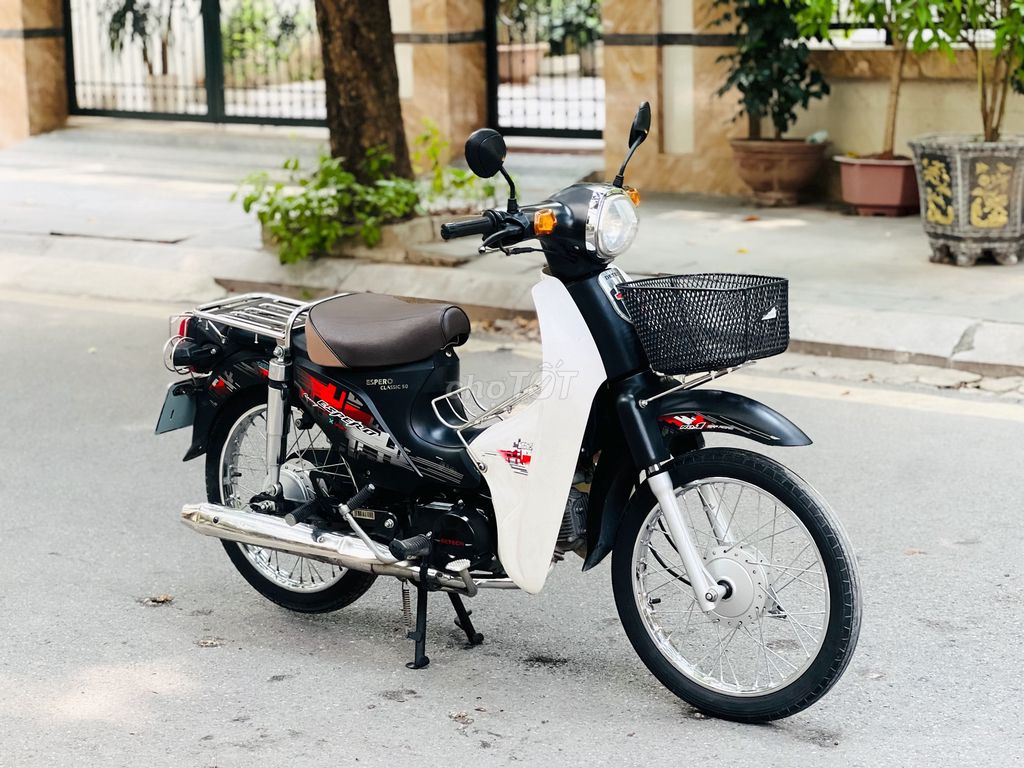 Honda Cub 50cc BIỂN HN ĐỜI MỚI XE ĐẸP. Mua bán Xe máy tại Quận Cầu Giấy Hà Nội được đăng bởi Hoài Nam hình 1
