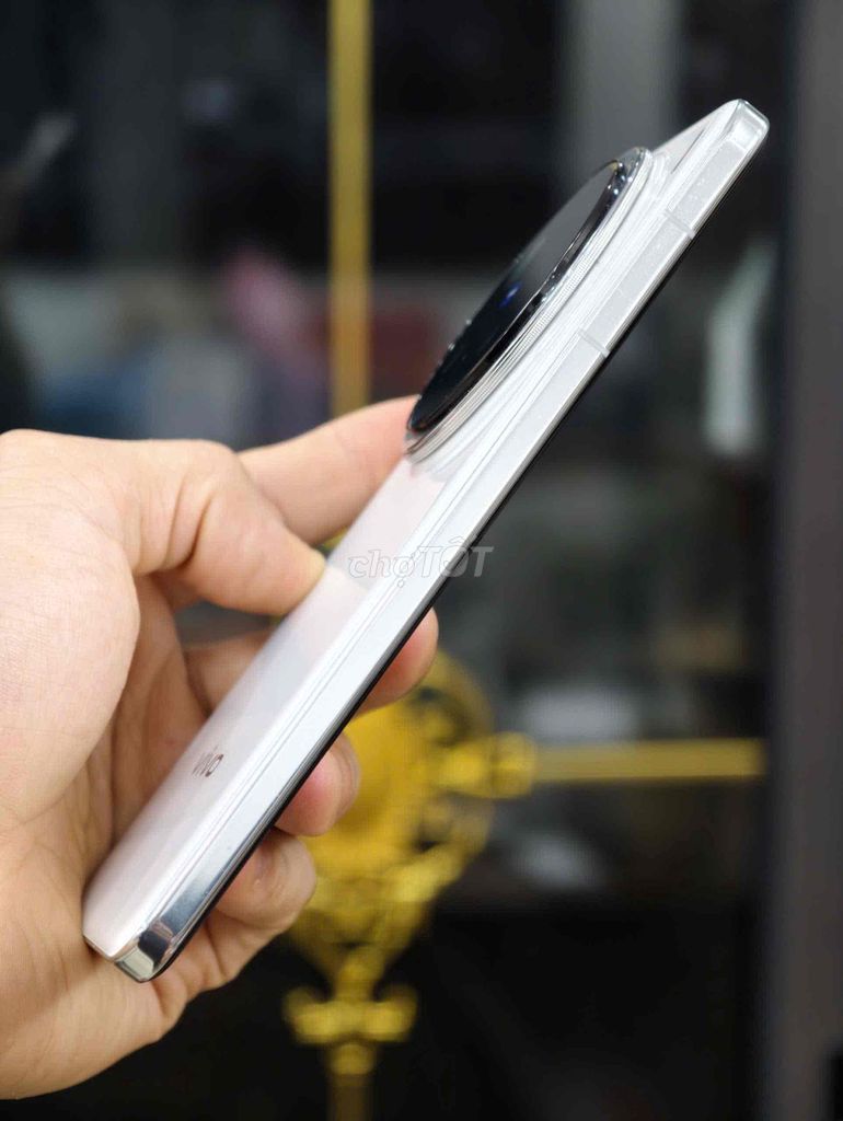 Vivo X200 Pro 512GB Trắng kèm sạc. Mua bán Điện thoại tại Quận Hoàng Mai Hà Nội được đăng bởi khmobile hình 1