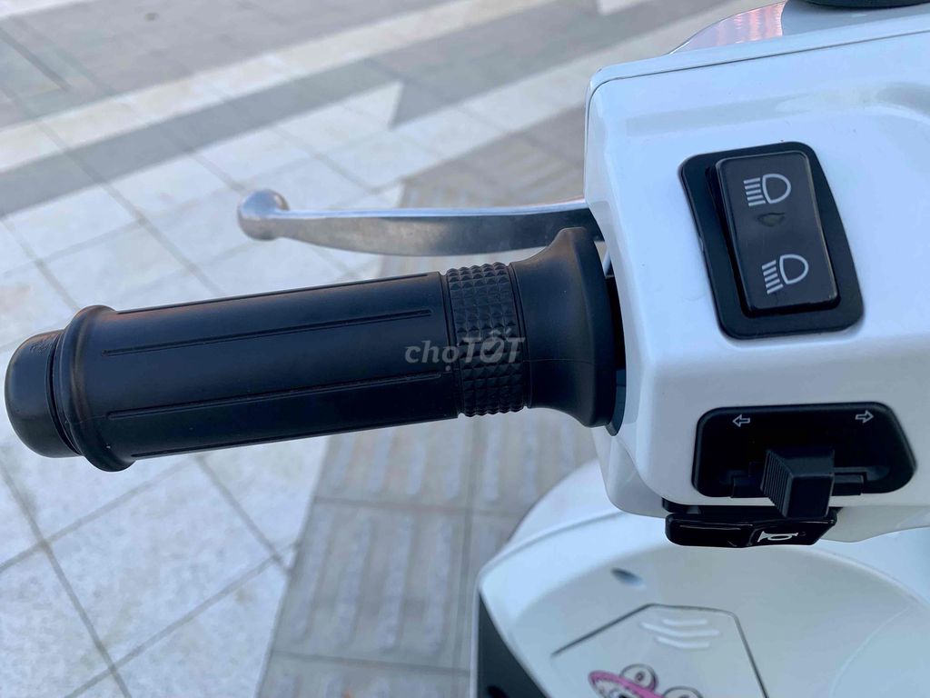 Xe máy điện VinFast Feliz S 2024 đã mua pin. Mua bán Xe điện tại Thành phố Vĩnh Long Vĩnh Long được đăng bởi Thoại hình 6