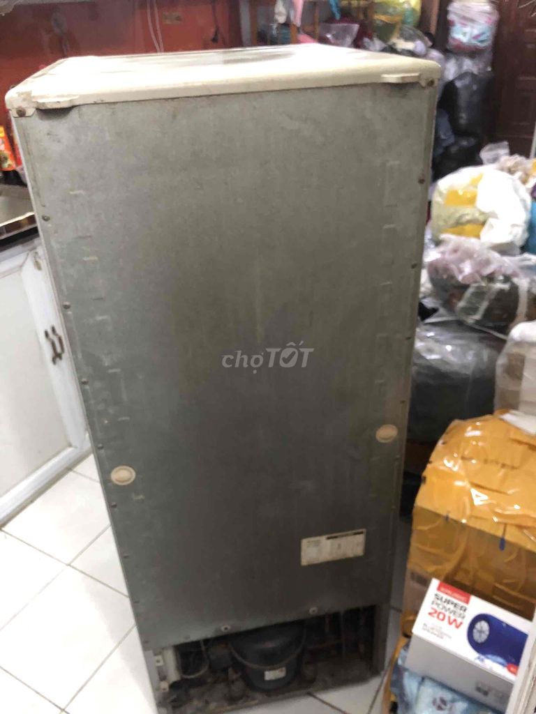 dọn nhà bán gấp tủ lạnh Deawoo 160 L