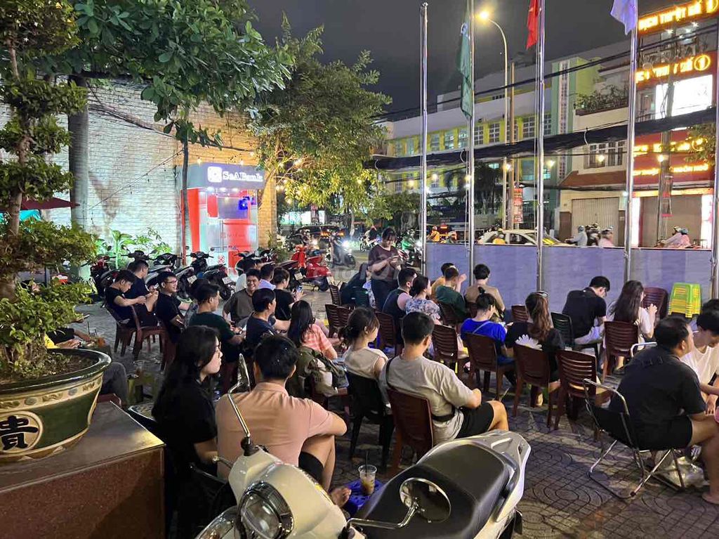 PHA CHẾ  11h-24h. 10.5tr;18h-24h. Có ở lại. 4,5tr. Việc làm Pha chế tại Quận 3 Tp Hồ Chí Minh được đăng bởi ĐỖ BÁ THIÊNG hình 6