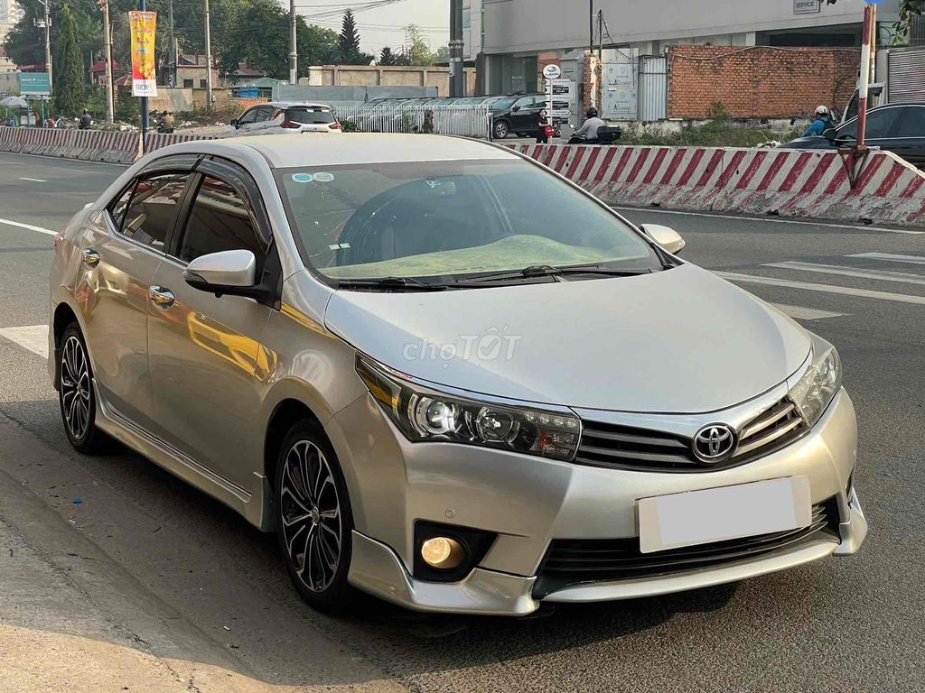 Toyota Corolla Altis 2016 1.8G CVT - 72000 km