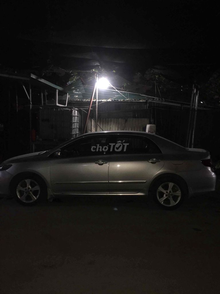 Toyota corolla altis AT, 2.0Vsx 2011, Full options. Mua bán Ô tô tại Quận Nam Từ Liêm Hà Nội được đăng bởi nguyễn đăng tiến hình 11