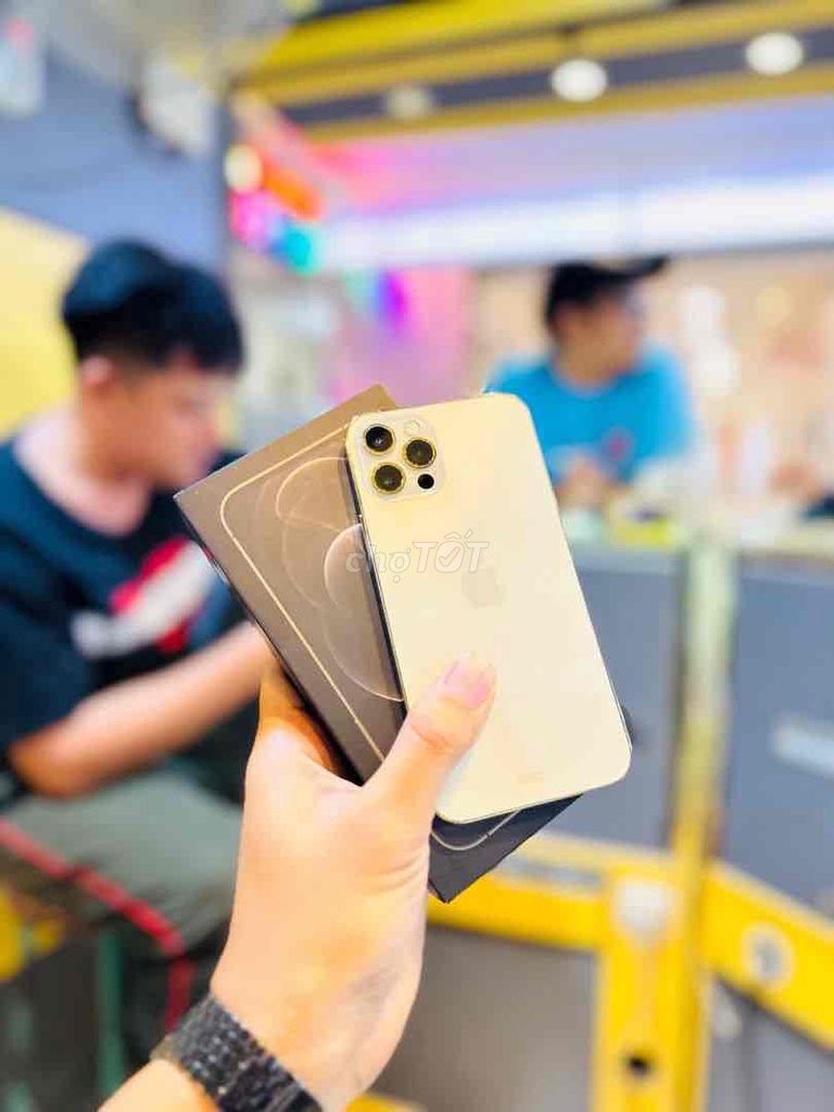 iphone 12 Pro 128G Vàng đang sài cần Pass lại