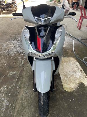 Honda SH125i 2022 Xám xi măng. Mua bán Xe máy tại Quận 3 Tp Hồ Chí Minh được đăng bởi Trần văn trưởng