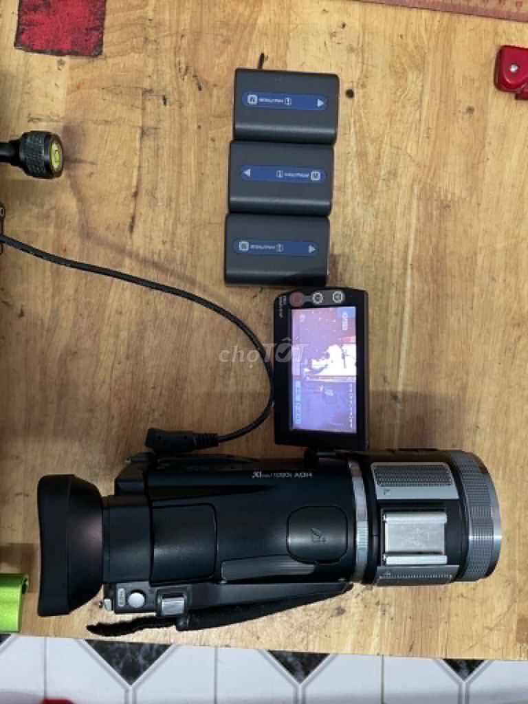 Máy quay phim Sony HVR-A1J Đen. Mua bán Máy ảnh, Máy quay tại Quận Phú Nhuận Tp Hồ Chí Minh được đăng bởi MrLee hình 1