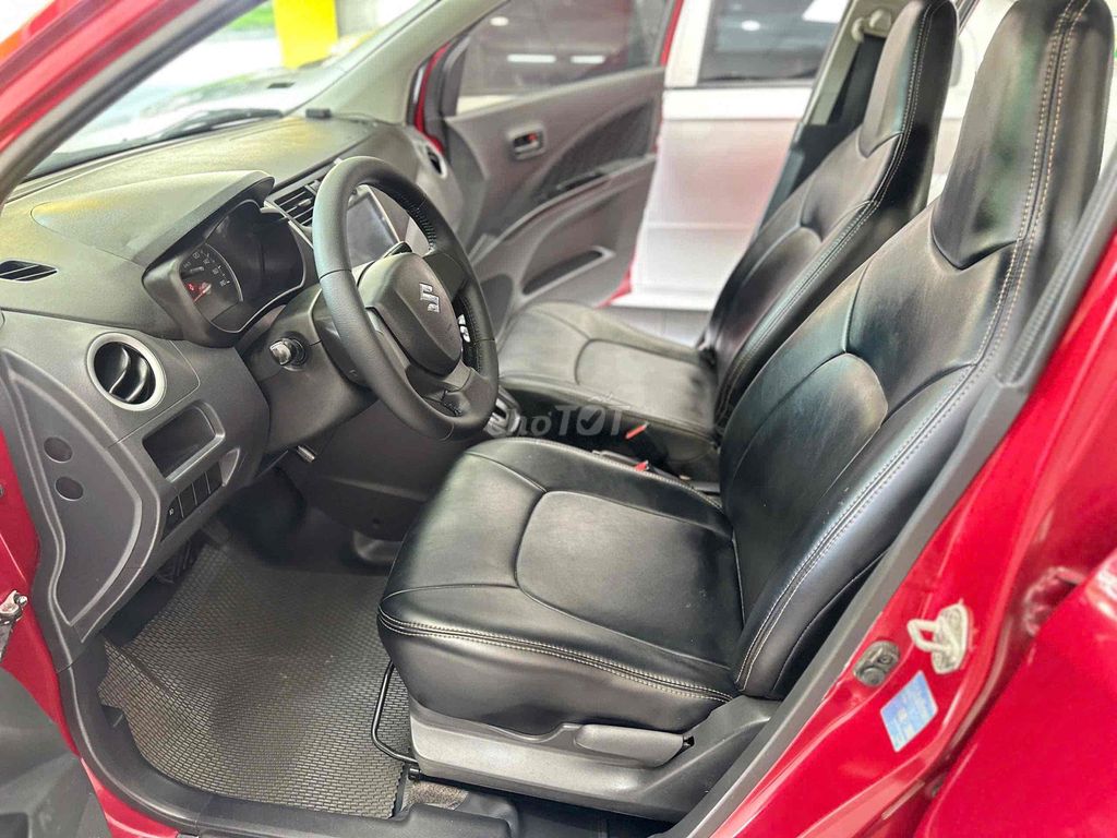 Suzuki Celerio 2019 автомат красный 5 мест