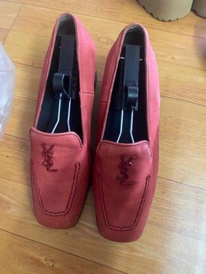 GiàyYves Saint Laurent Nữ Da cao cấp Đỏ size 36. Mua bán Giày dép tại Quận Hai Bà Trưng Hà Nội được đăng bởi hang