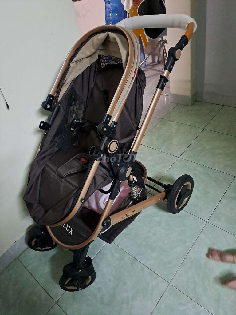 Xe đẩy cho bé Chilux. Mua bán Mẹ và bé tại Thị xã Phú Mỹ Bà Rịa - Vũng Tàu được đăng bởi Pass đồ giá rẻ hình 1