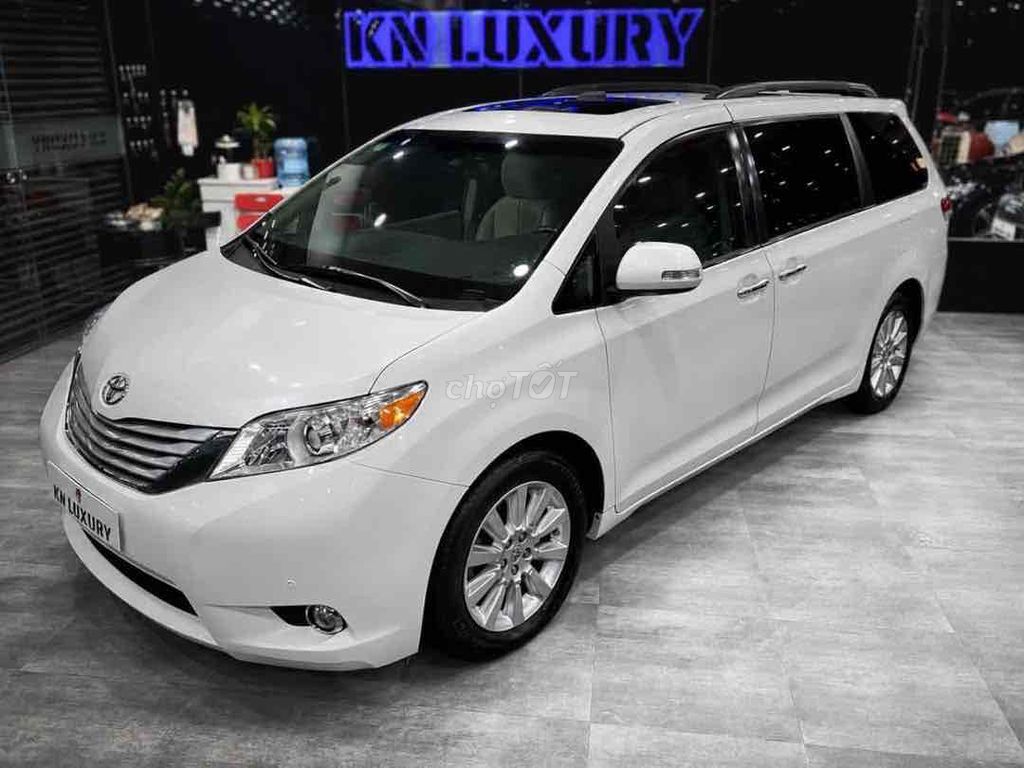 Toyota Sienna Limited AWD 2015 Белая