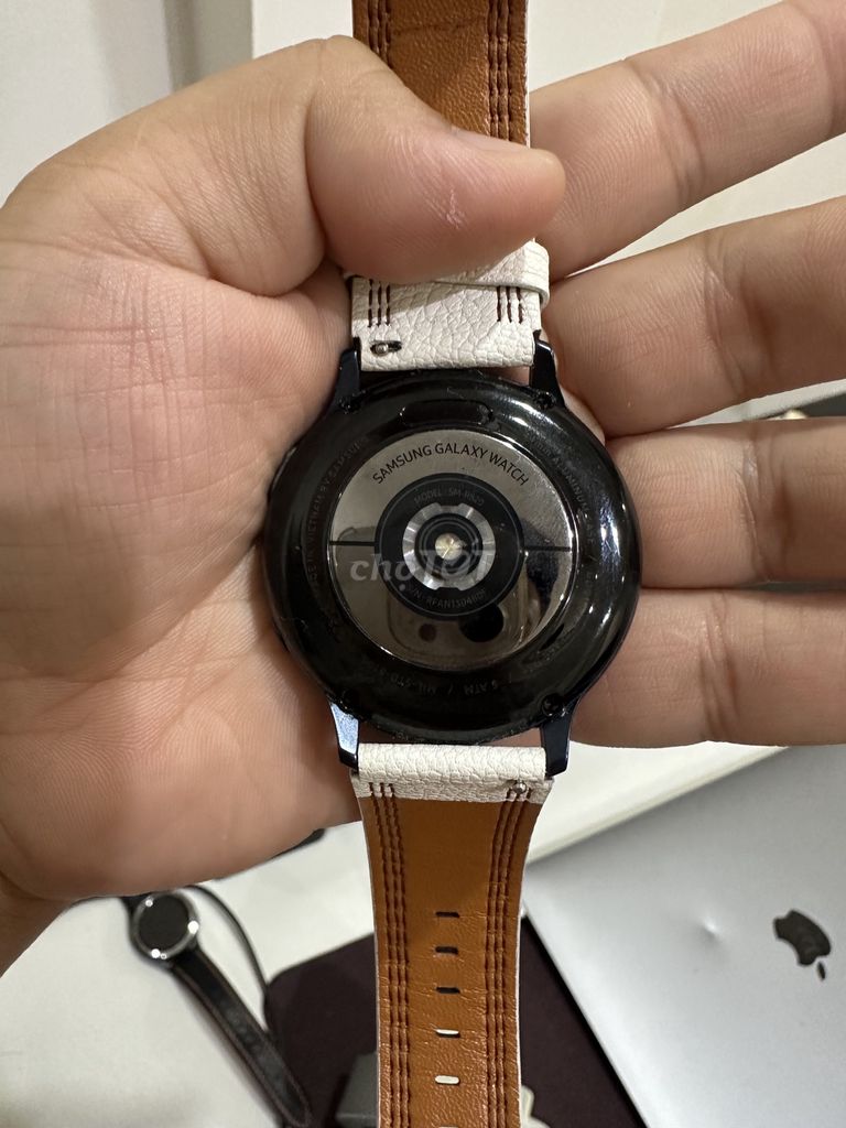 Đẩy Nhanh trong ngày samsung Watch 2