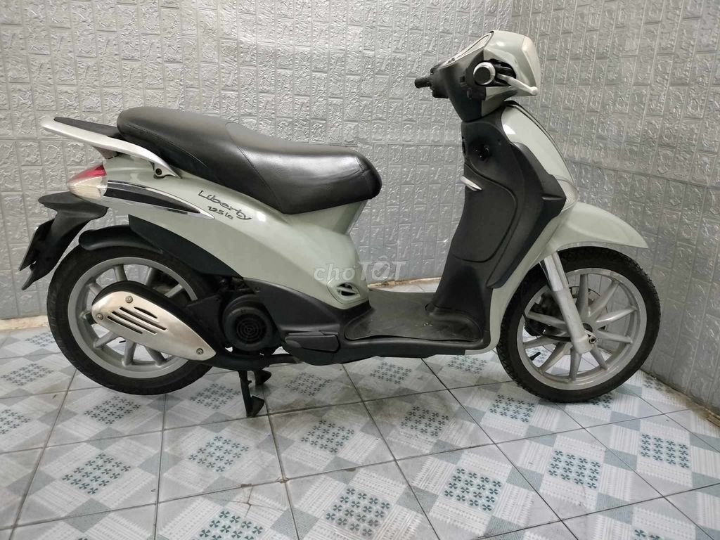 Librety ie xám xi măng biển Hà Nội. Mua bán Xe máy tại Quận Tây Hồ Hà Nội được đăng bởi Quyết hình 1