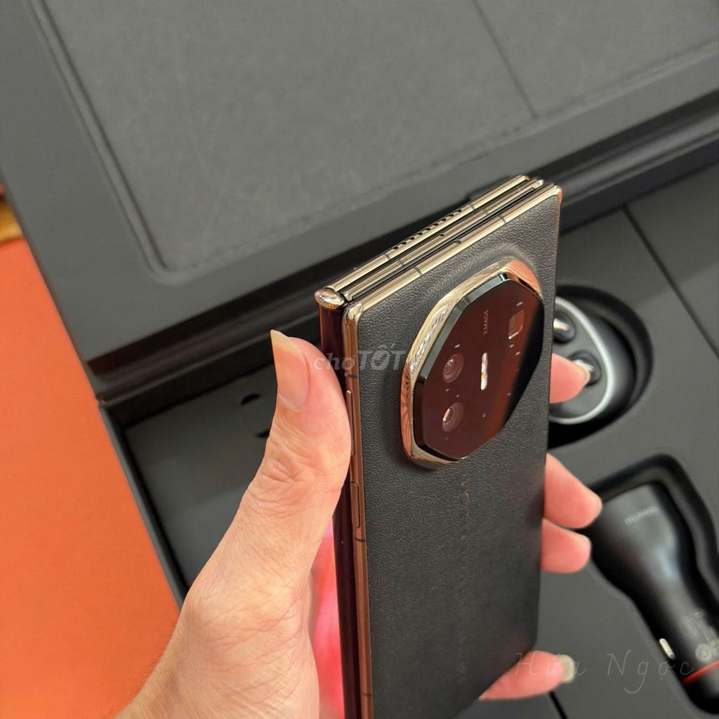 Huawei Mate XT Ultimate 1TB Đen 99% mới fullbox. Mua bán Điện thoại tại Quận Hải Châu Đà Nẵng được đăng bởi Your Phone hình 1