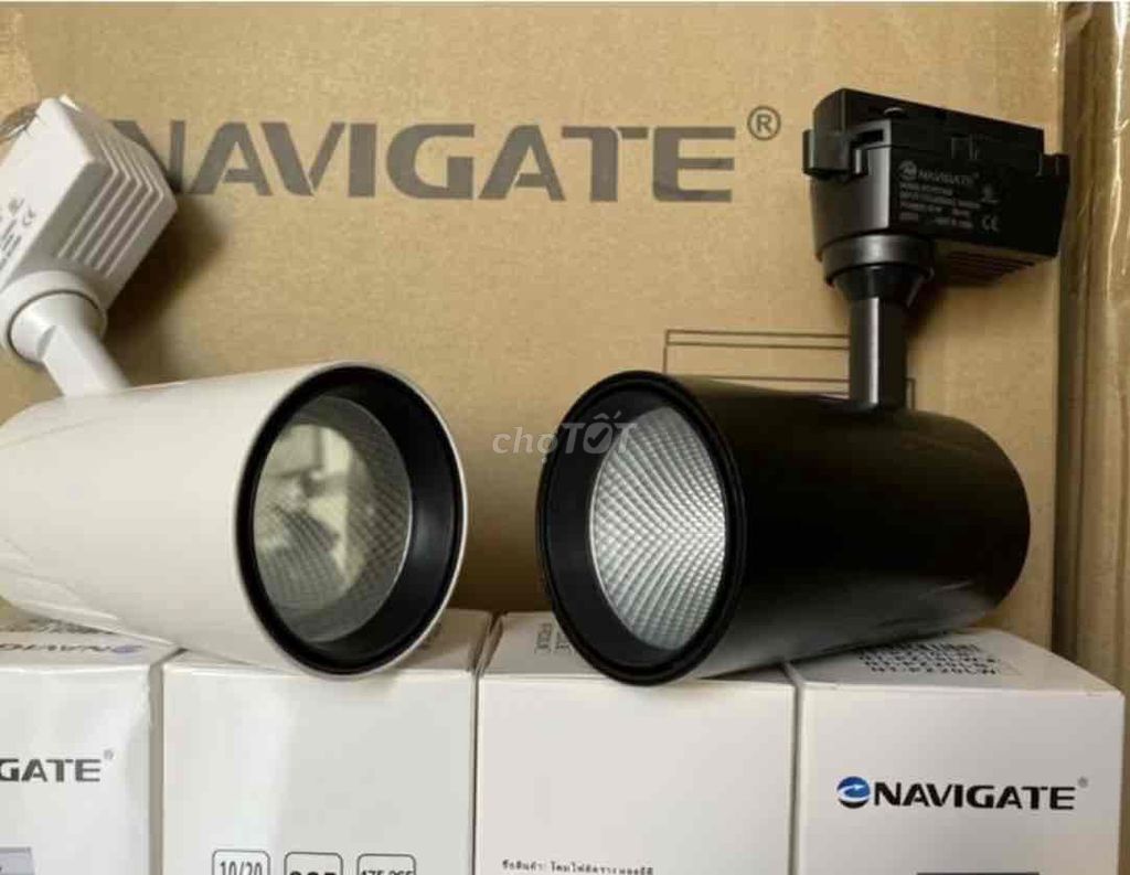 Đèn LED thanh ray NAVIGATE NT-2201X Đen. Mua bán Đèn tại Quận 7 Tp Hồ Chí Minh được đăng bởi NGUYỄN THỊ HOÀNG OANH hình 1