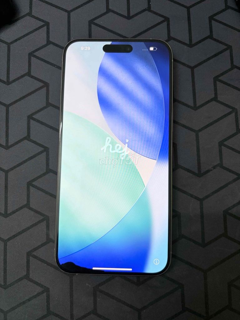 iPhone 15 Pro Max 256GB Titan Đã dùng. Mua bán Điện thoại tại Thành phố Thủ Dầu Một Bình Dương được đăng bởi Tuấn Anh hình 1