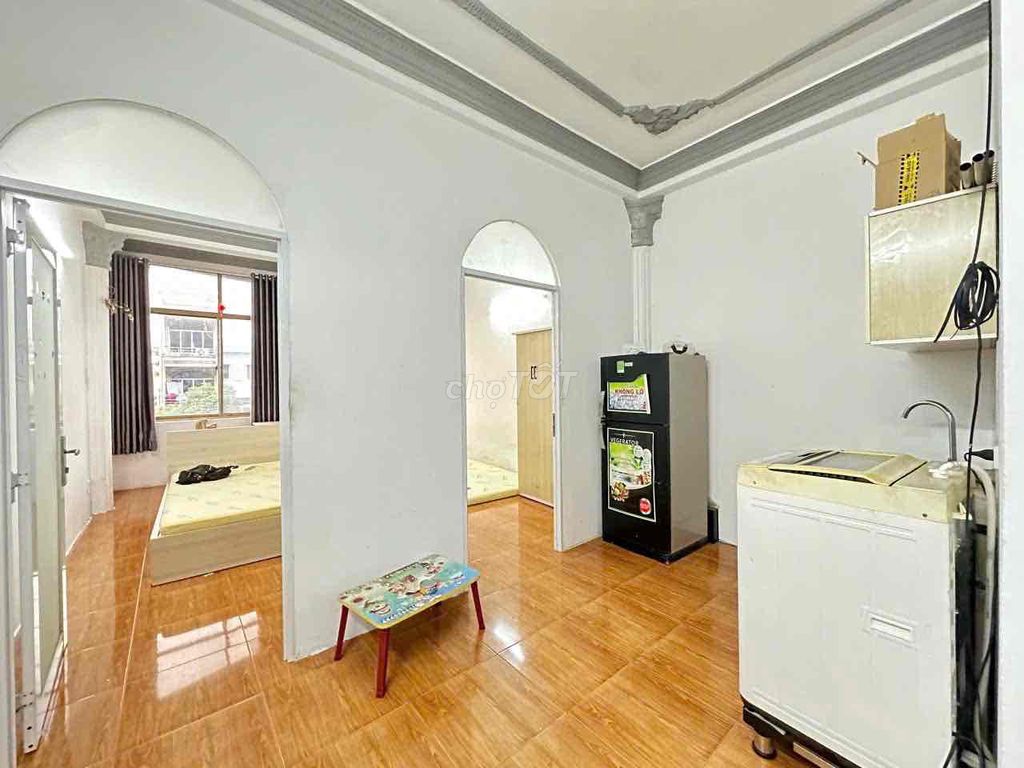 CHDV 2PN 50m2 Ngay Bách Khoa