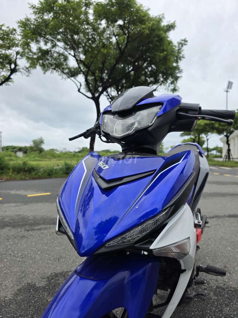 Yamaha Exciter Xanh trắng Côn tay. Mua bán Xe máy tại Quận Cẩm Lệ Đà Nẵng được đăng bởi Ngạo Thiên hình 3