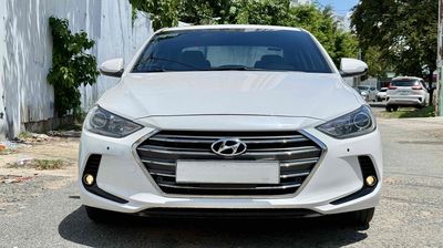 Hyundai Elantra 2.0 Sport 2018 67000 km Trắng