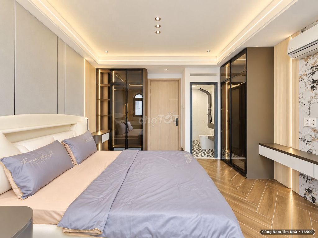 Таунхаус в переулке с авто на Нгуен Ван Кхой, Го Вап – 56м², 5 этажей, гараж