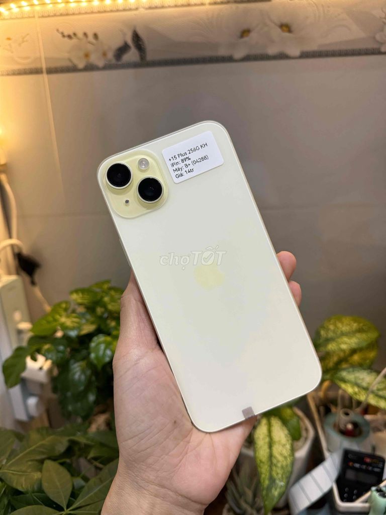 iPhone 15 Plus 256G QT Vàng P89 Zin Đẹp 98,5. Mua bán Điện thoại tại Huyện Hóc Môn Tp Hồ Chí Minh được đăng bởi Thu hình 1
