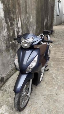 Honda Vision màu Xám