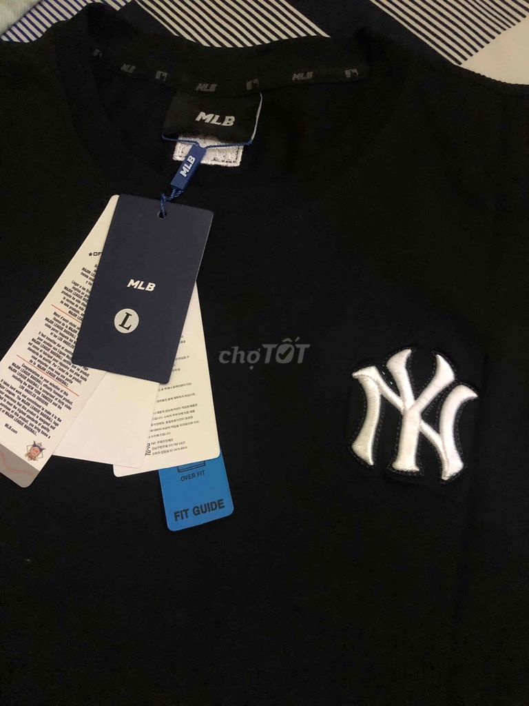 Áo thun MLB Nam Đen size L. Mua bán Quần áo tại Quận Ô Môn Cần Thơ được đăng bởi tribui hình 1