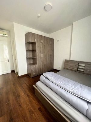 Căn 3p ngủ, C/c Nguyễn Ngọc Phương, BT, 100m2, Nhà mới, 14tr/th.