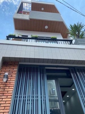 Nhà phố 43,2 m² · 4 PN · Đường Âu Dương Lân
