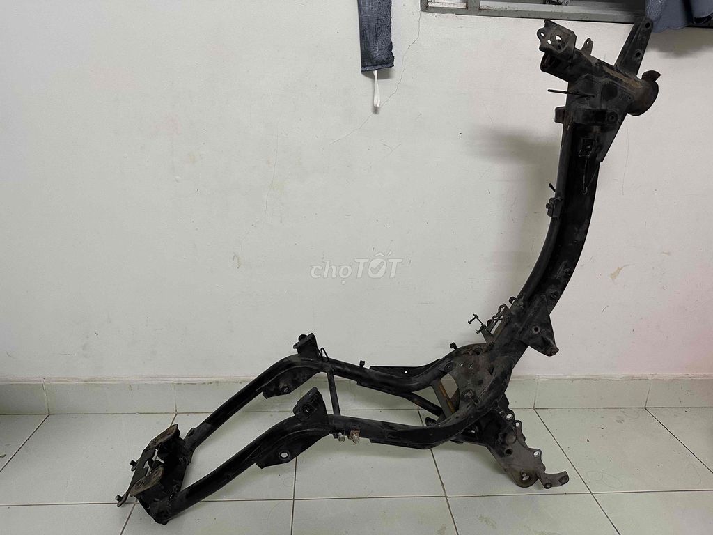 Khung sườn Honda Future Neo Fi Đen Đã sử dụng. Mua bán Phụ tùng xe tại Quận Phú Nhuận Tp Hồ Chí Minh được đăng bởi Nguyễn Thị Kim Tuyền hình 1