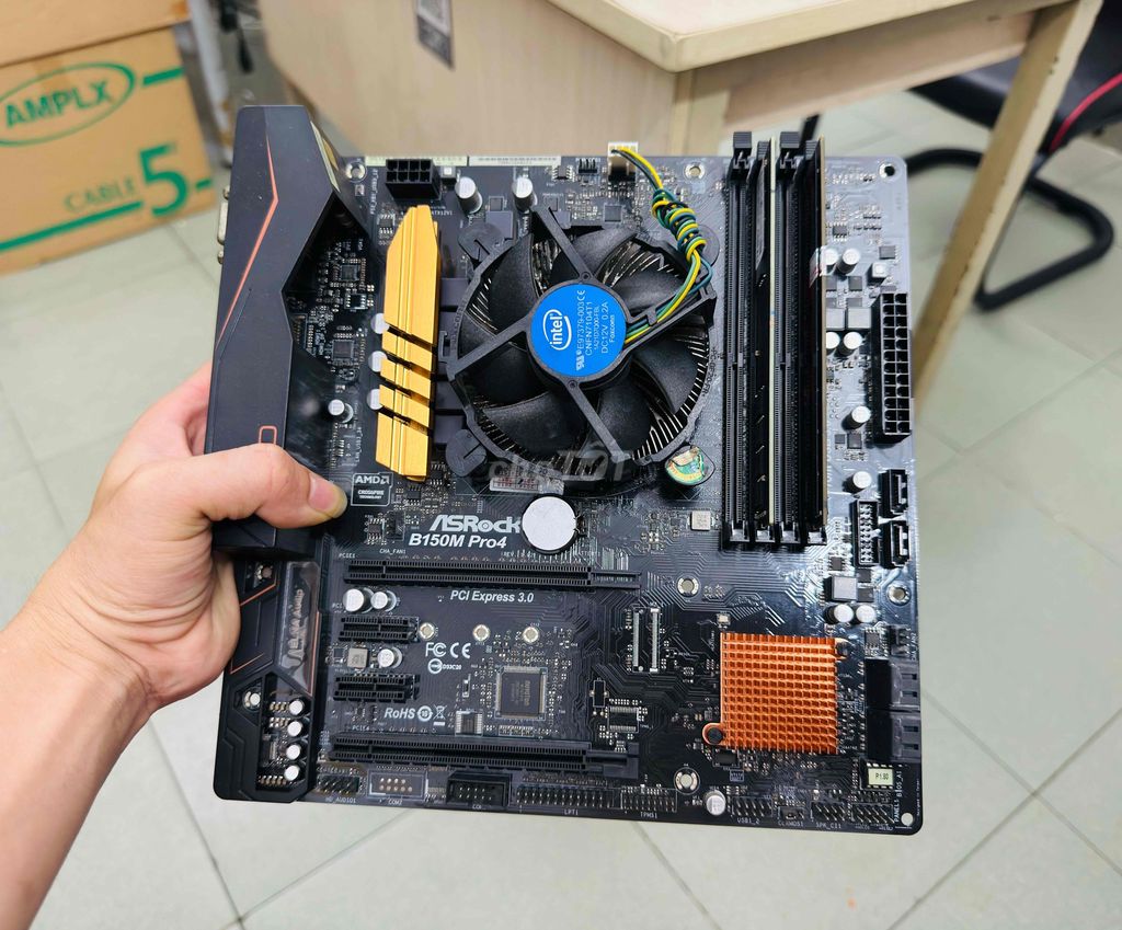 Main ASRock B150M Pro4, i5 7400, Ram 8GB/2400. Mua bán Linh kiện (RAM, Card...) tại Quận 12 Tp Hồ Chí Minh được đăng bởi Anh Tuan hình 1
